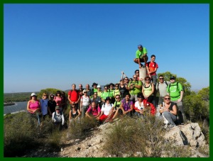 Grupo Horadada Camina en la cima de Sierra Escalona